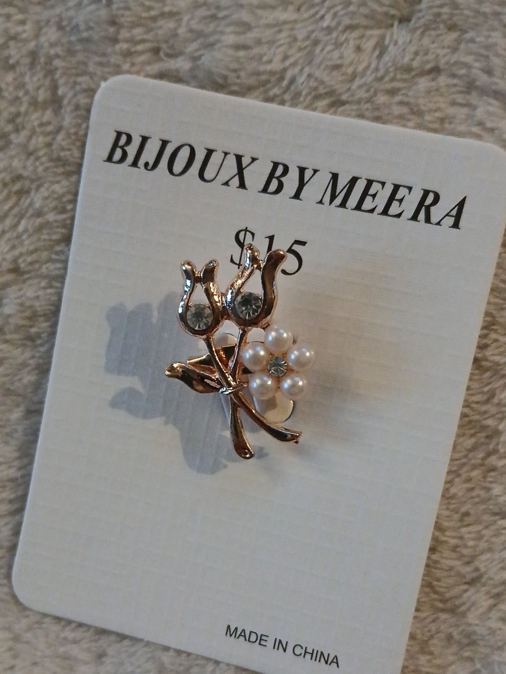 Bijoux By Meera Rose Gold Floral Pearl & Crystal Brooch - NWT ON CARD